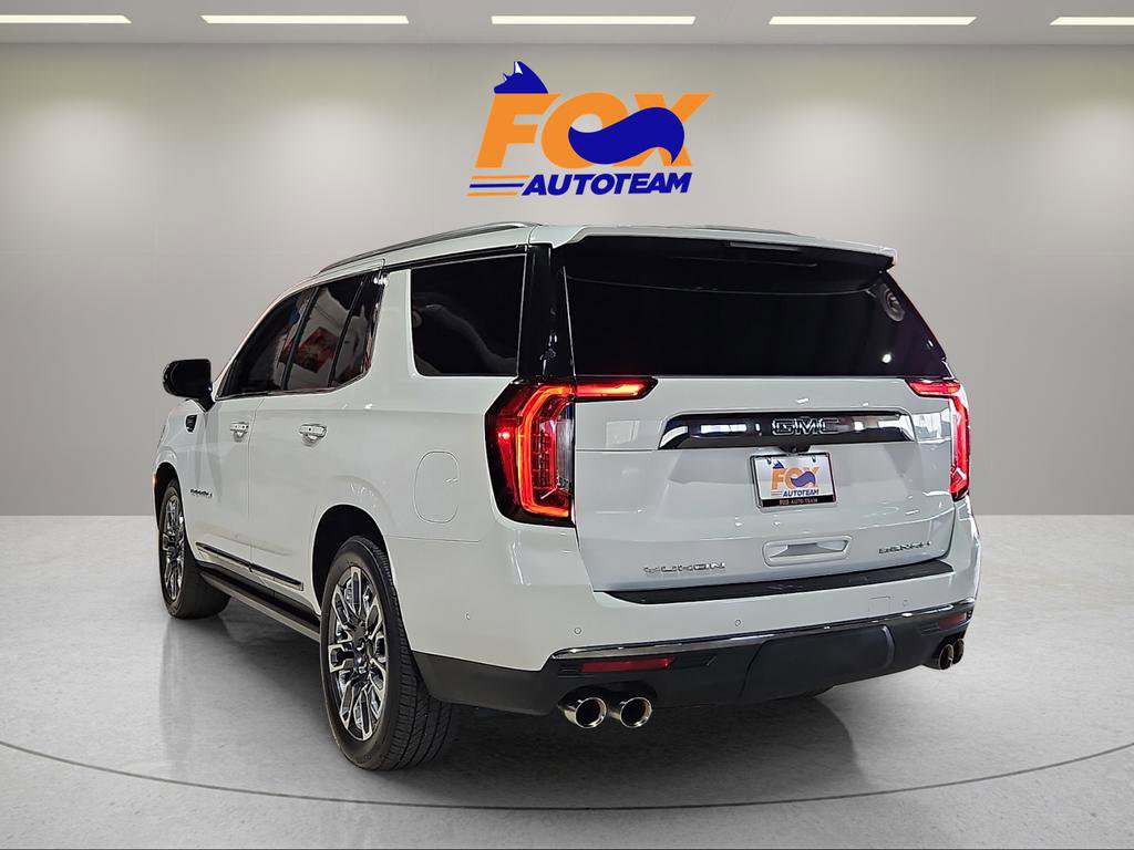 Used 2024 GMC Yukon Denali Ultimate image 3