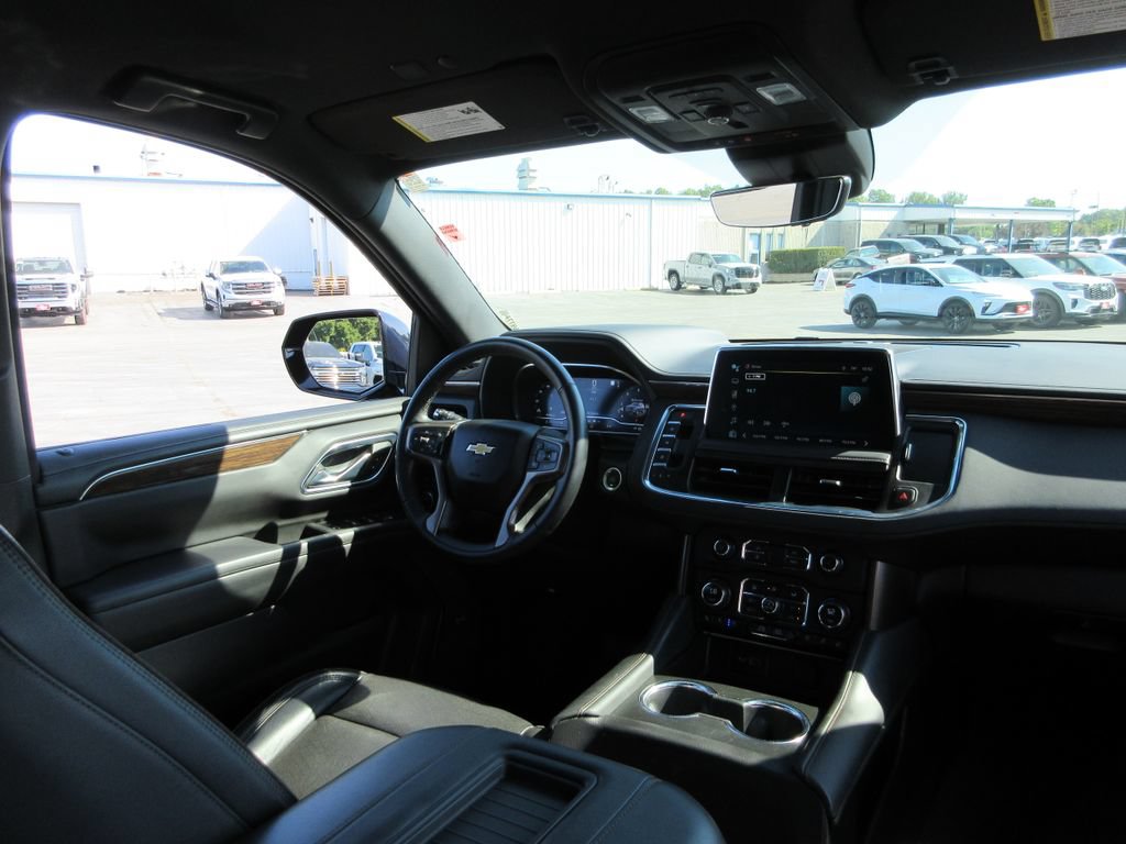 Certified 2023 Chevrolet Suburban High Country w/ Max Trailering Package AWD/4WD image 26