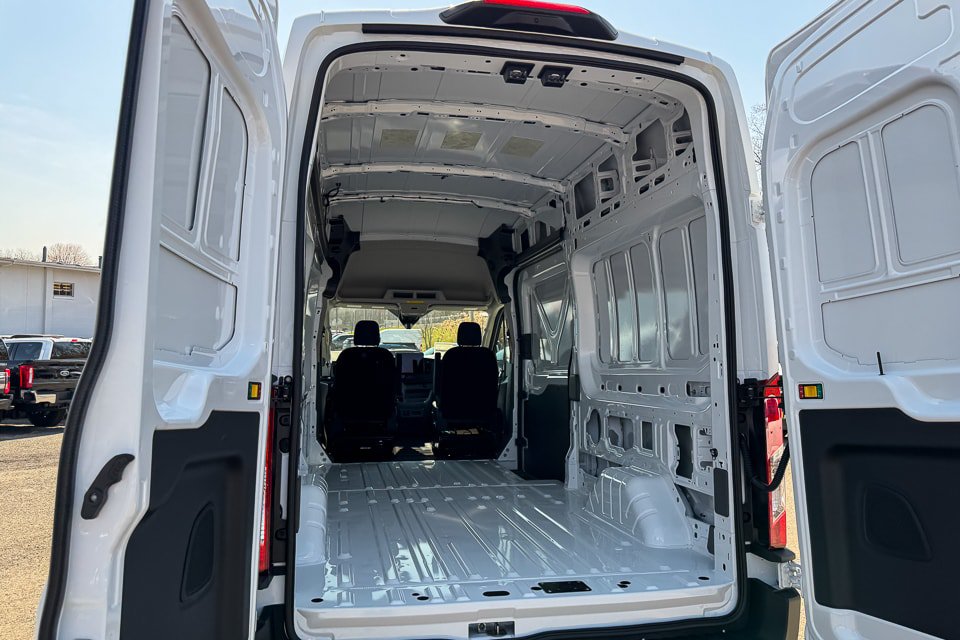 New 2026 Ford Transit 350 148 High Roof RWD image 17