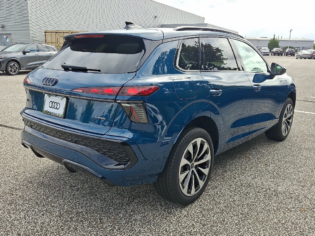 New 2026 Audi Q3 quattro 2.0T AWD/4WD image 4