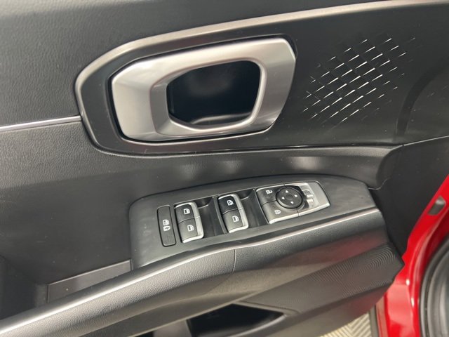 Used 2023 Kia Sorento EX image 14