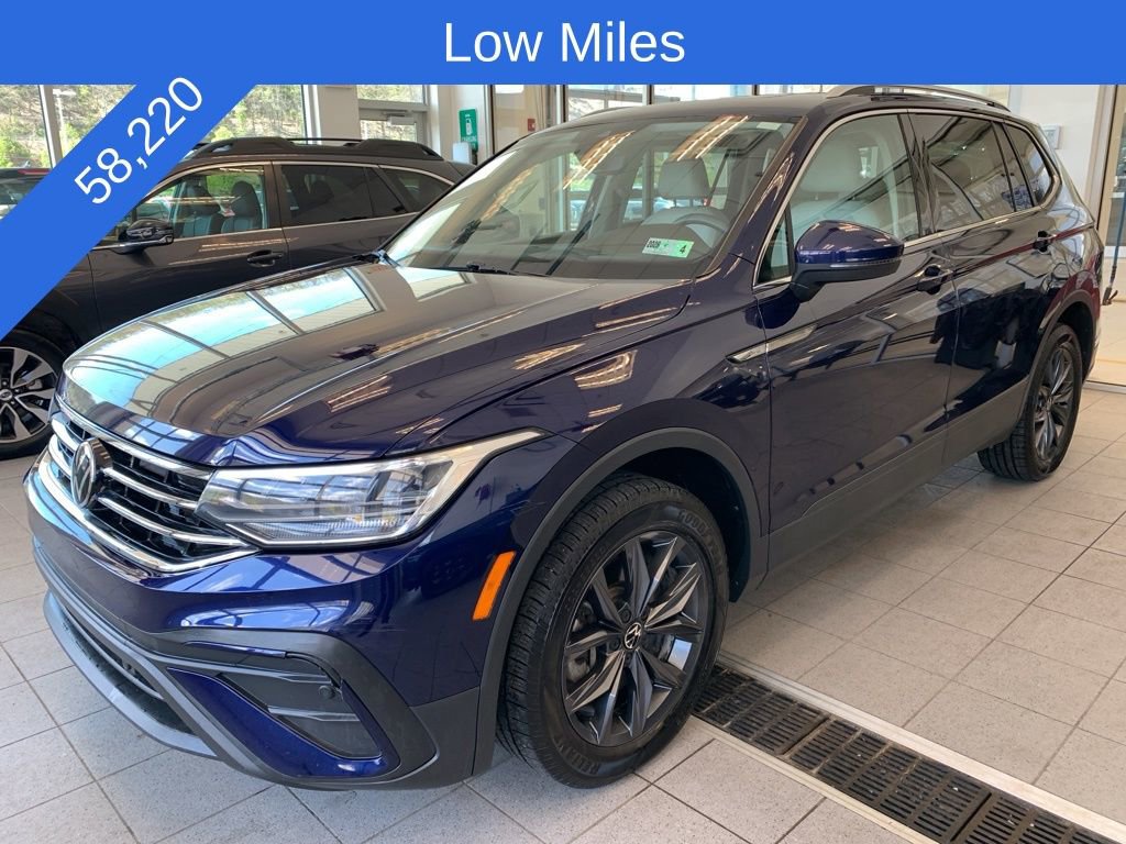 Used 2023 Volkswagen Tiguan SE w/ Panoramic Sunroof Package AWD/4WD image 2