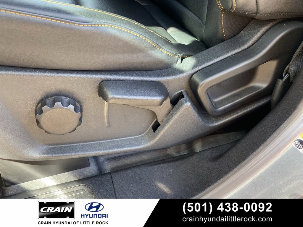 Used 2024 Ford Bronco Badlands image 11