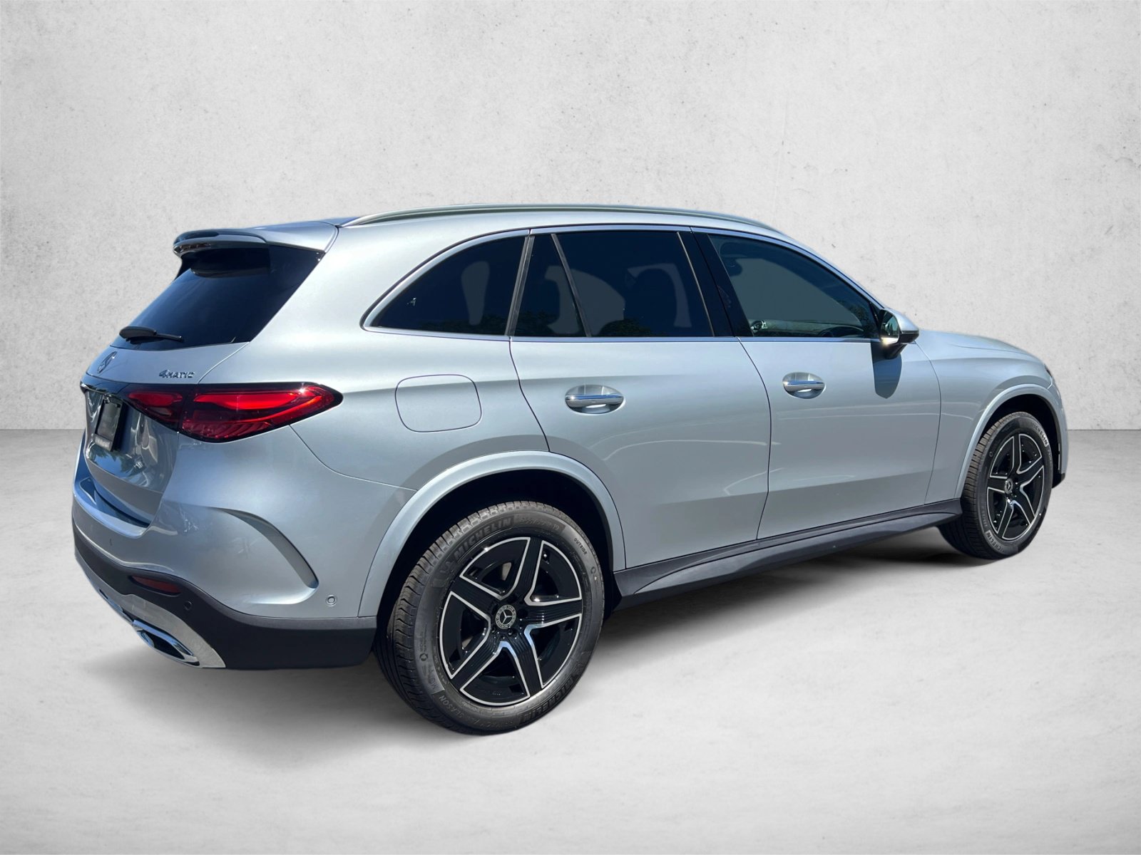 New 2026 Mercedes-Benz GLC 300 4MATIC image 5