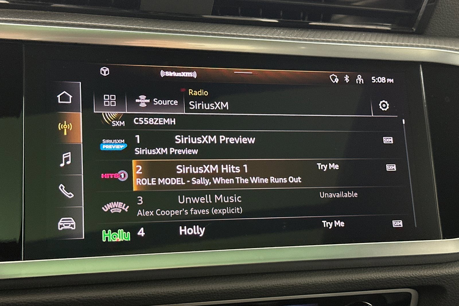 Used 2025 Audi Q3 2.0T Premium w/ Convenience Package image 17