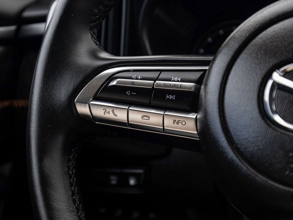Used 2025 MAZDA CX-50 AWD 2.5 Hybrid w/ Premium Pkg image 21