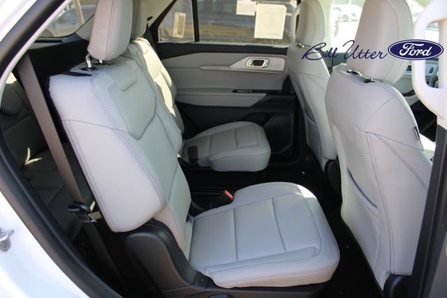 New 2026 Ford Explorer Active w/ Active Comfort Package image 8