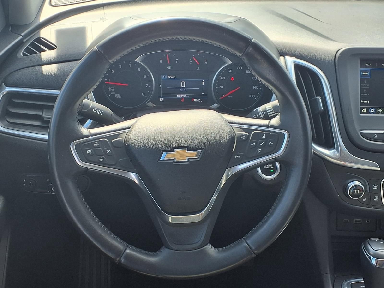 Used 2019 Chevrolet Equinox LT FWD image 14