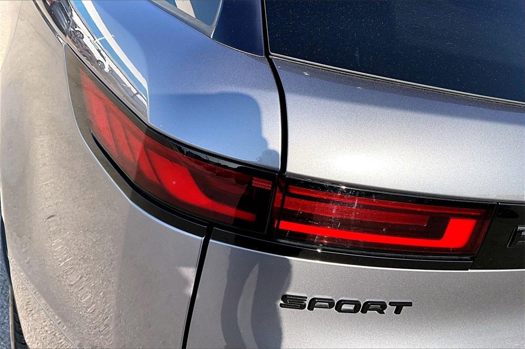 Certified 2023 Land Rover Range Rover Sport SE Dynamic image 31