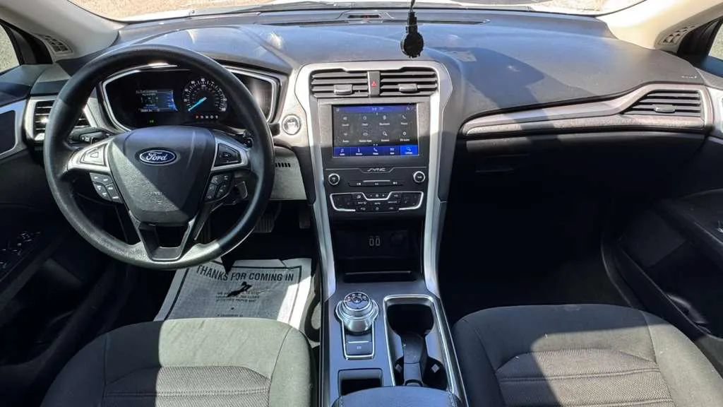 Used 2019 Ford Fusion SE AWD/4WD image 15