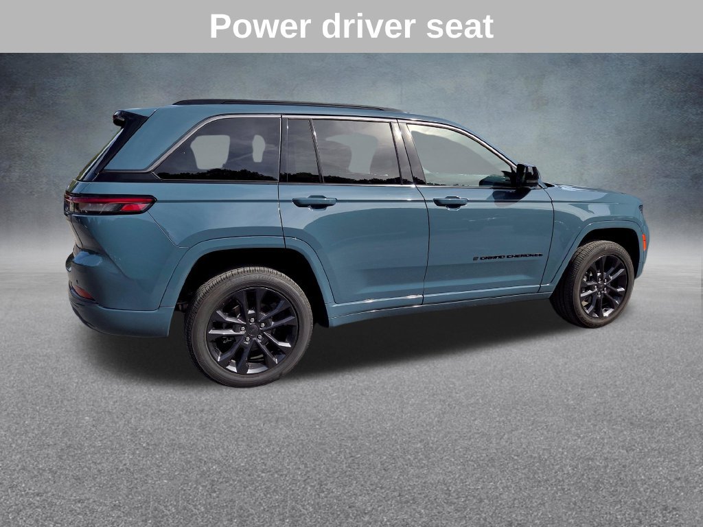 Used 2026 Jeep Grand Cherokee Limited AWD/4WD image 9