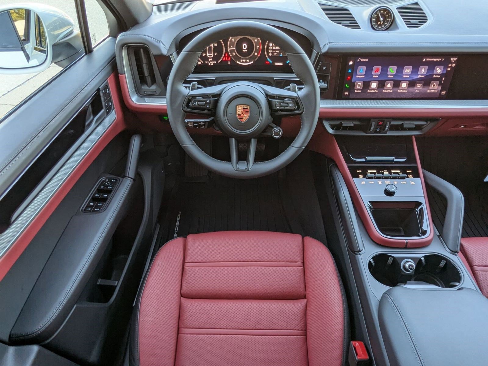 New 2026 Porsche Cayenne Coupe image 15