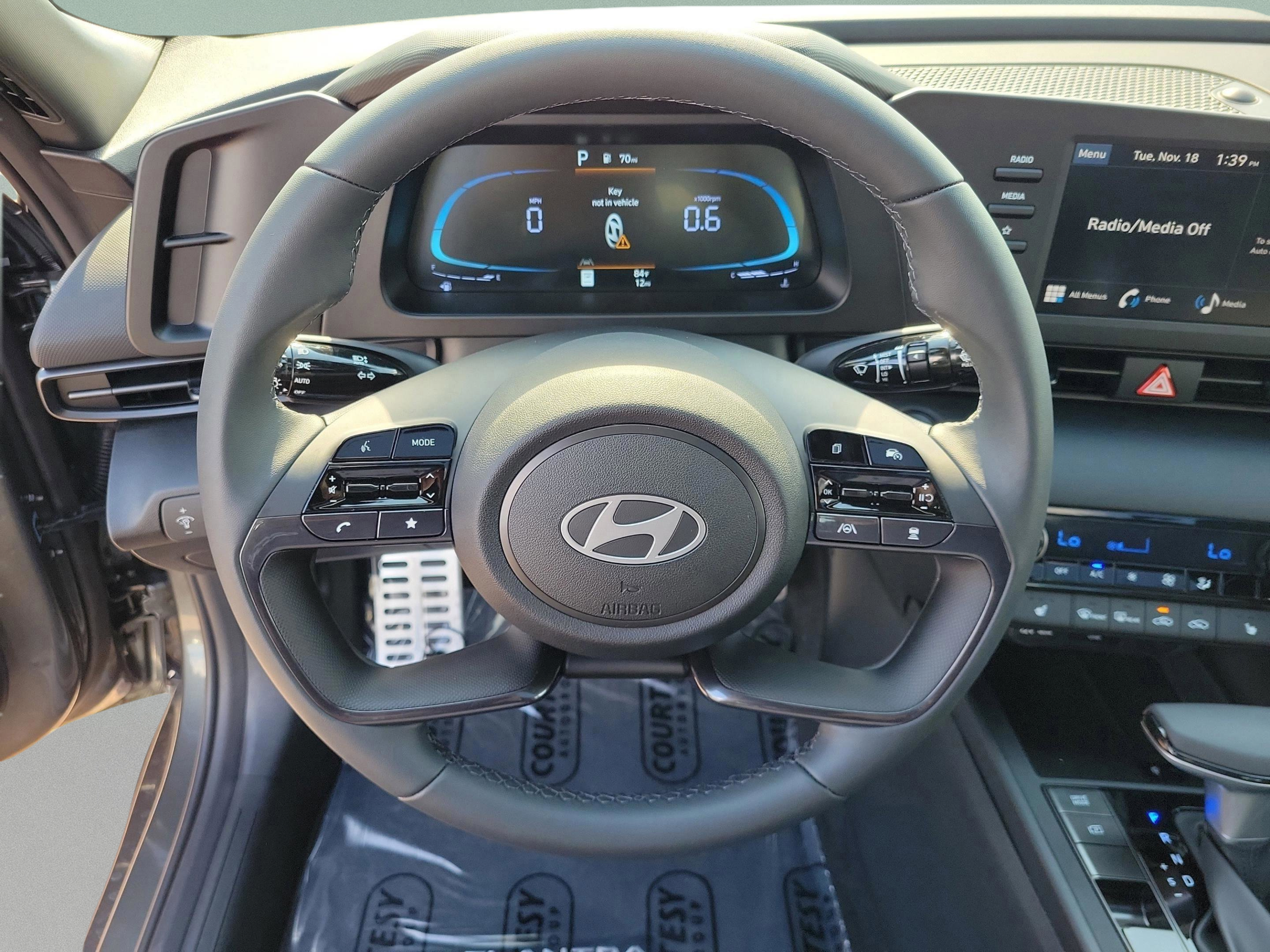 New 2026 Hyundai Elantra SEL Sport Premium FWD image 16