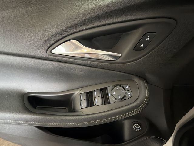 Certified 2023 Buick Encore GX Select w/ Sport Touring Package image 13