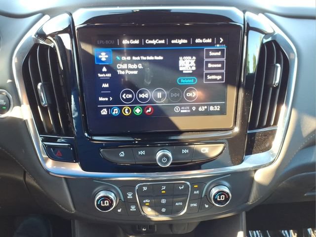 Used 2023 Chevrolet Traverse LT FWD image 19