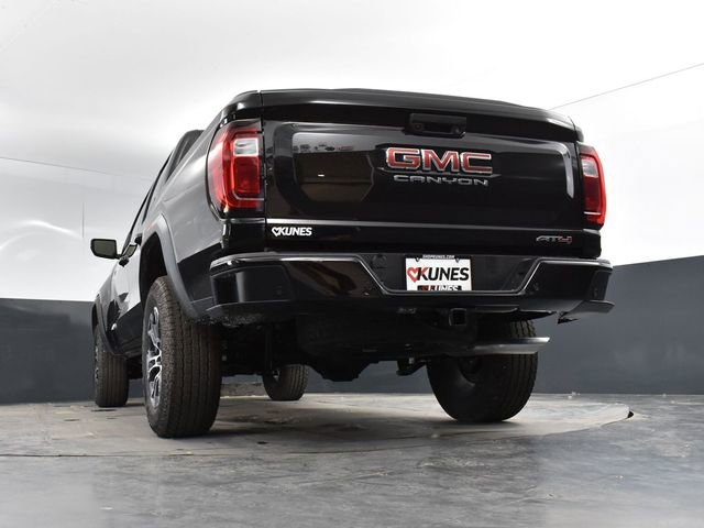 Used 2025 GMC Canyon AT4 image 44
