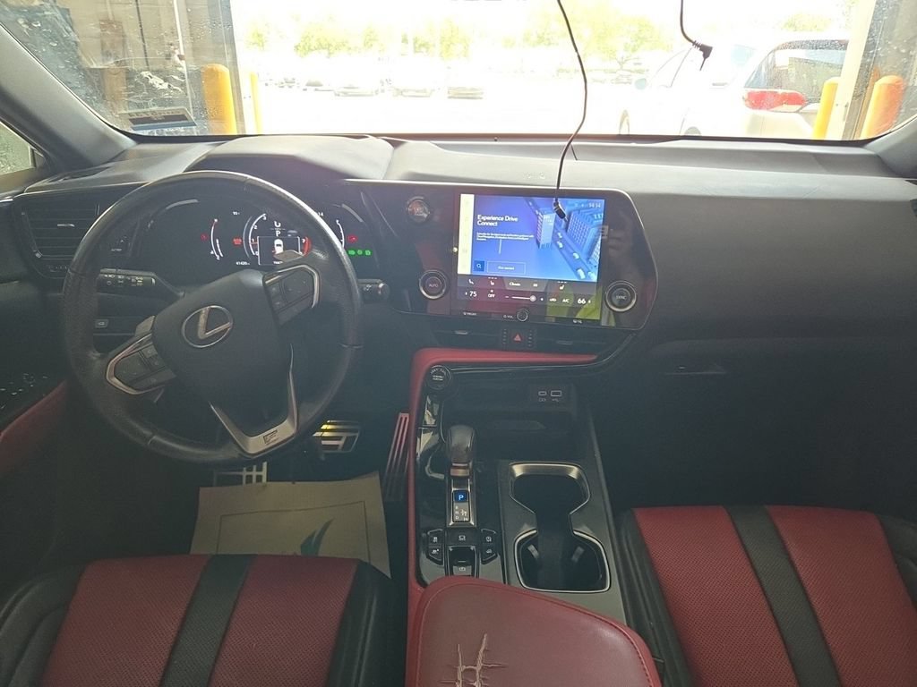 Used 2022 Lexus NX 350 F Sport w/ Towing Package (2000 Lbs) AWD/4WD image 9