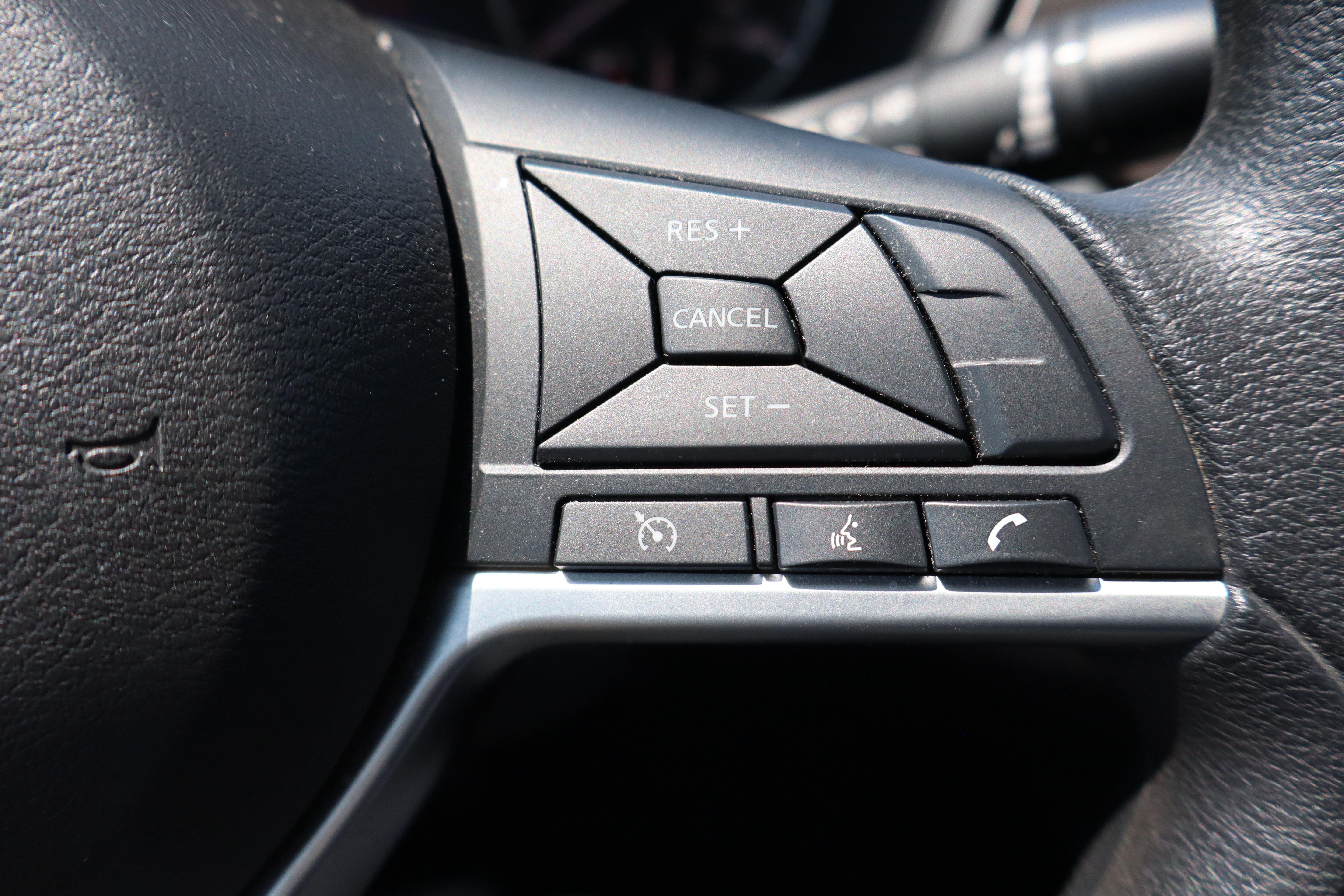 Used 2023 Nissan Altima 2.5 SV AWD/4WD image 16