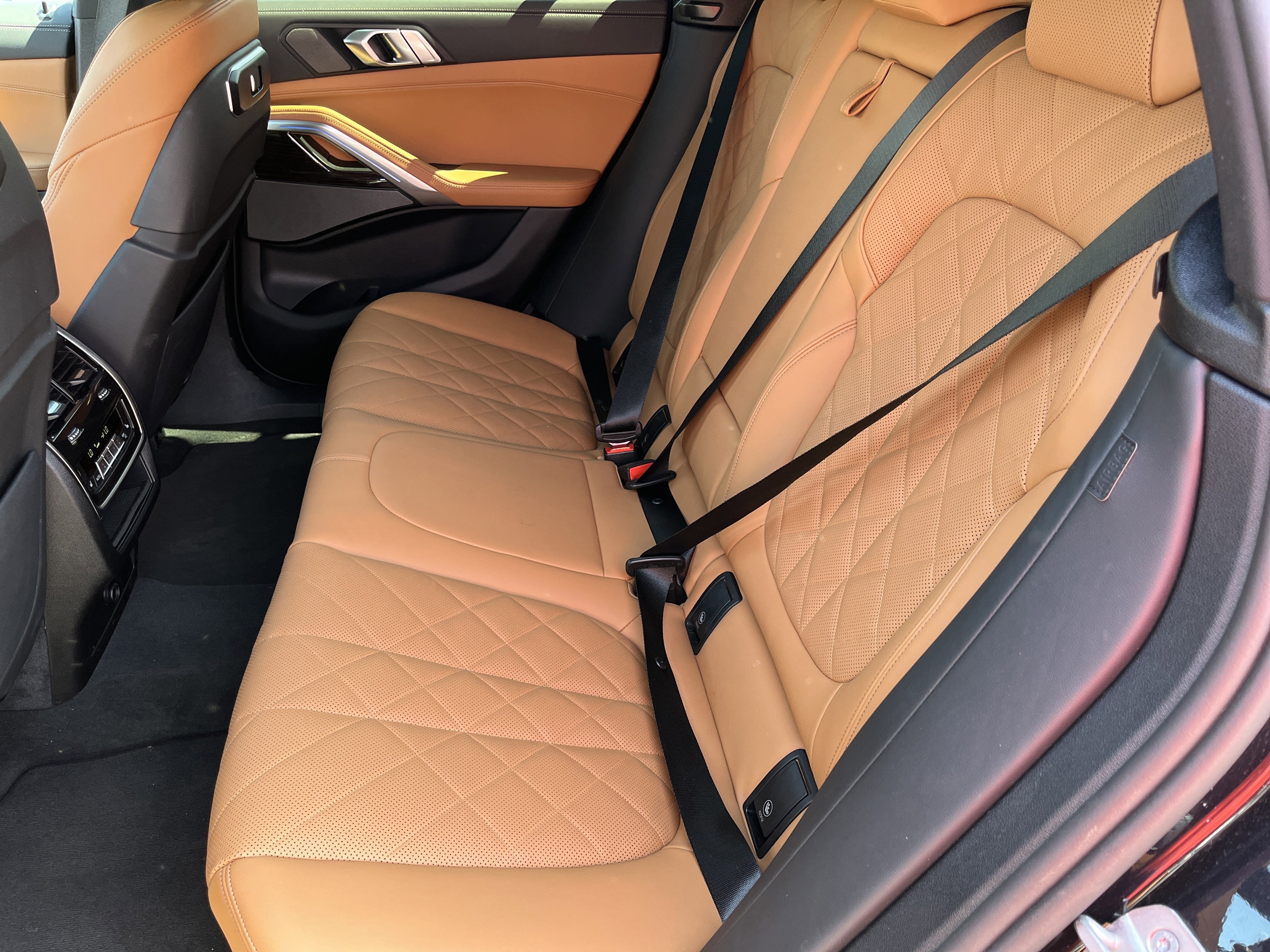 Used 2026 BMW X6 xDrive40i image 24