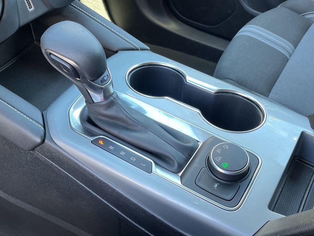 Used 2025 Chevrolet Blazer LT image 19