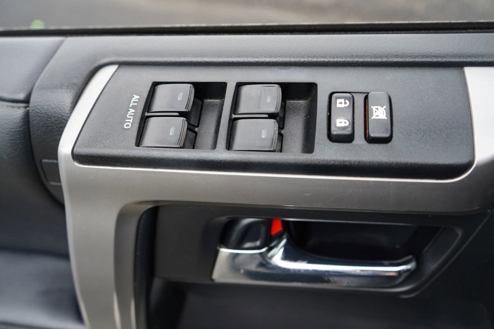 Used 2022 Toyota 4Runner SR5 Premium image 15