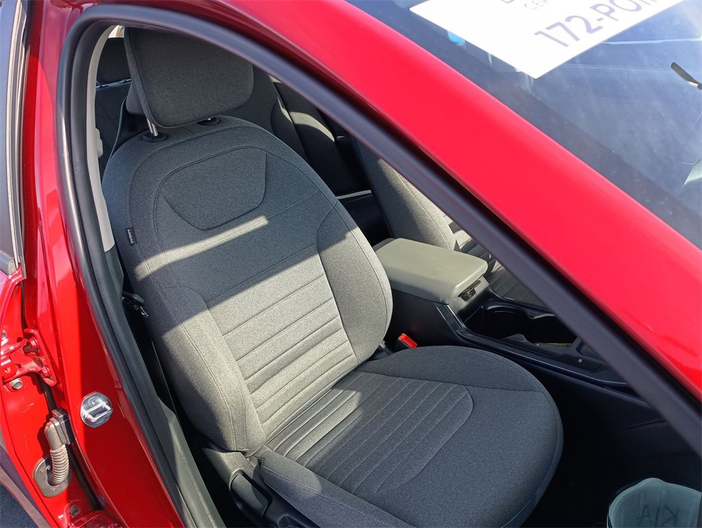 Used 2025 Kia K4 EX image 30