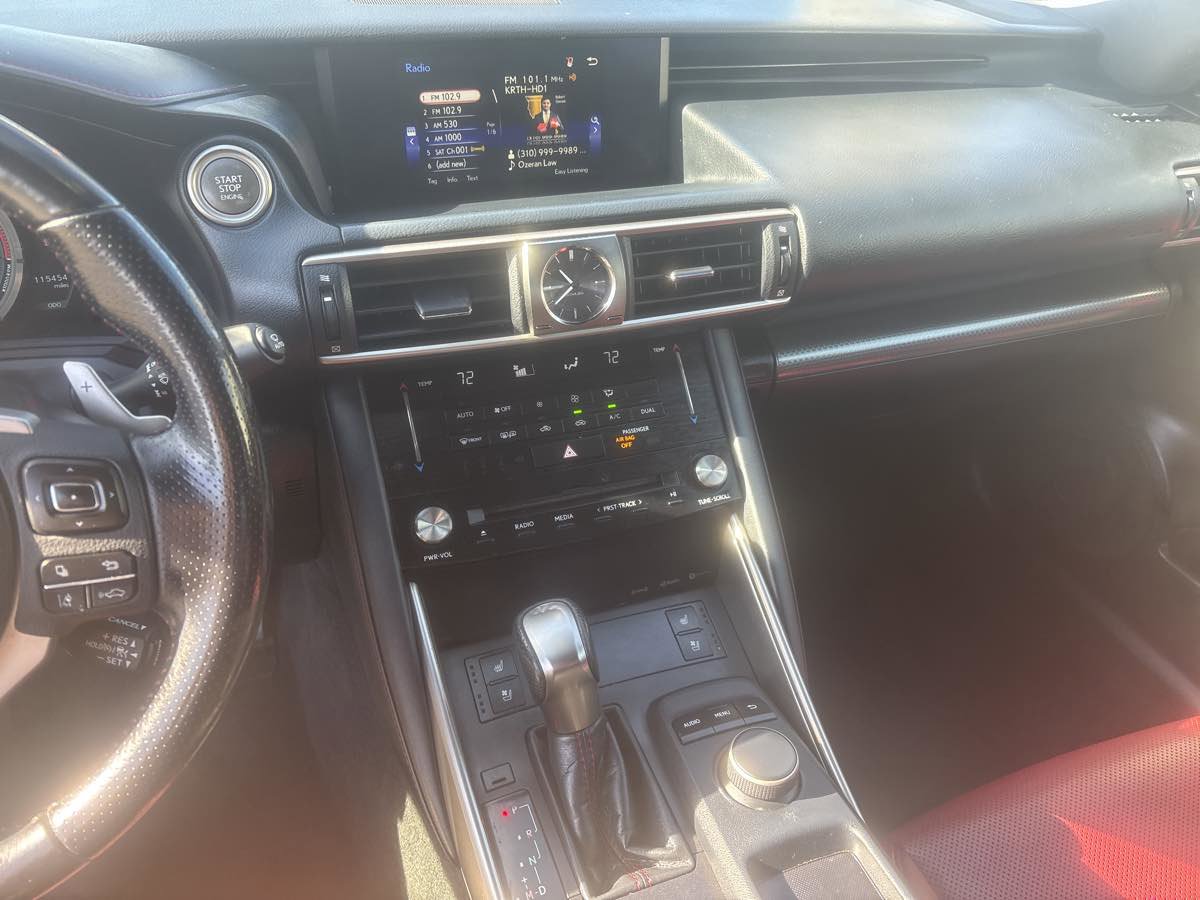 Used 2018 Lexus IS 300 image 15