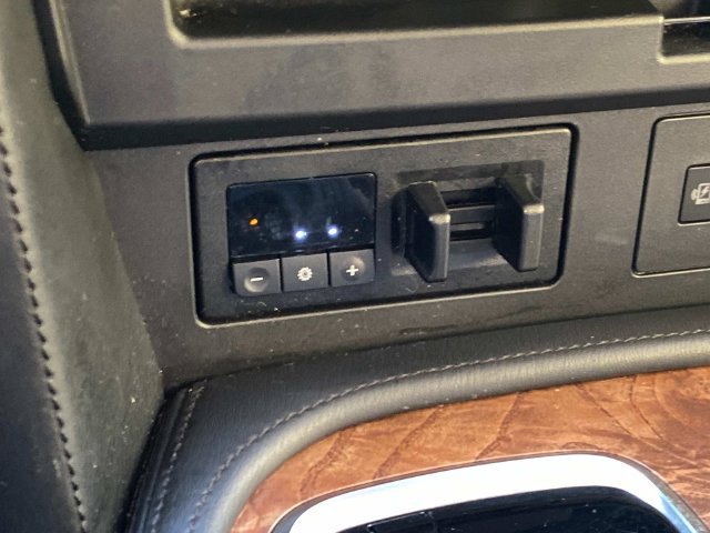 Used 2022 Nissan Armada SL AWD/4WD image 31