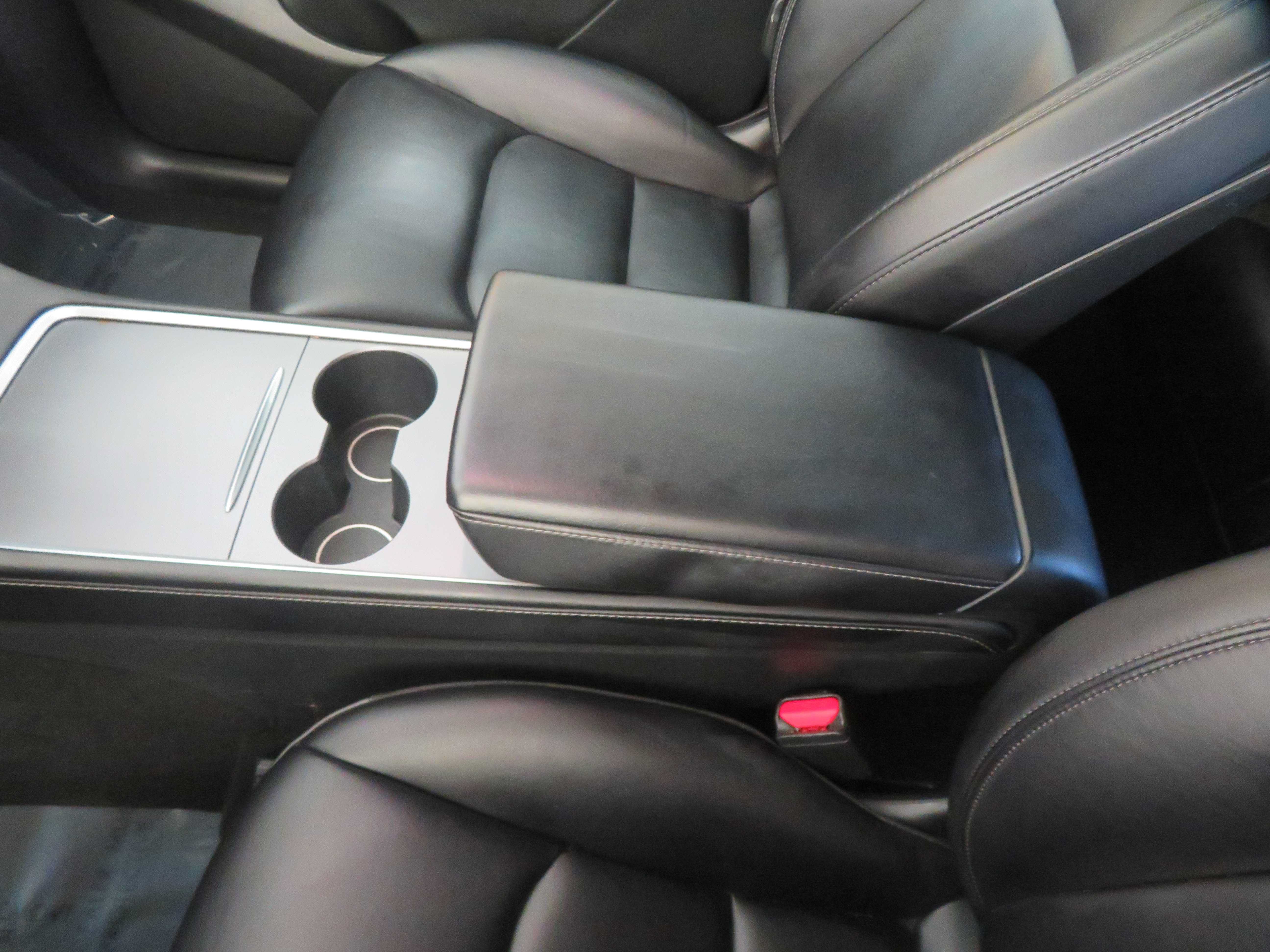 Used 2022 Tesla Model Y Performance AWD/4WD image 52