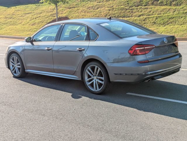 Used 2018 Volkswagen Passat 2.0T R-Line FWD image 6