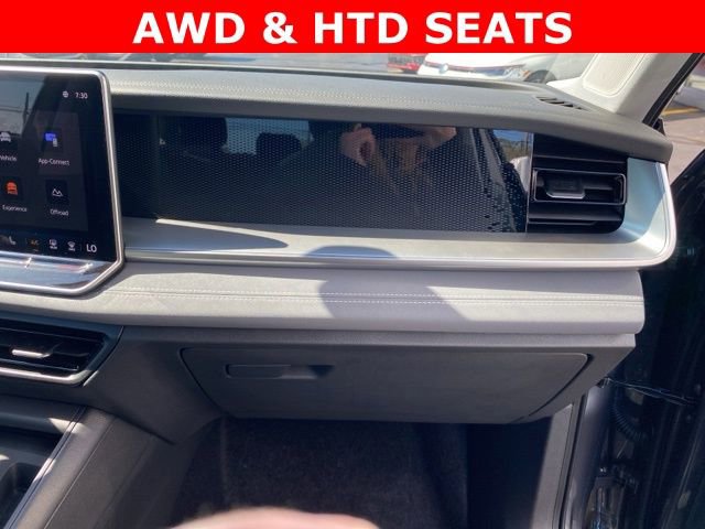 New 2025 Volkswagen Tiguan SE image 49