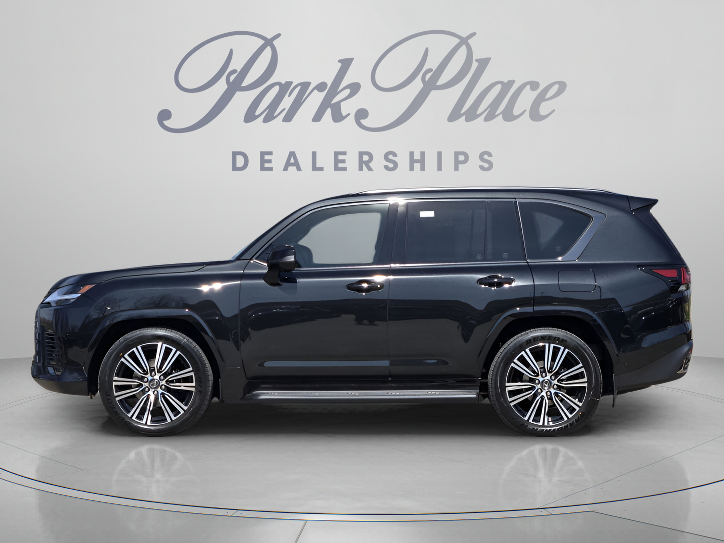 New 2026 Lexus LX 700h Luxury w/ Appearance Package AWD/4WD image 2