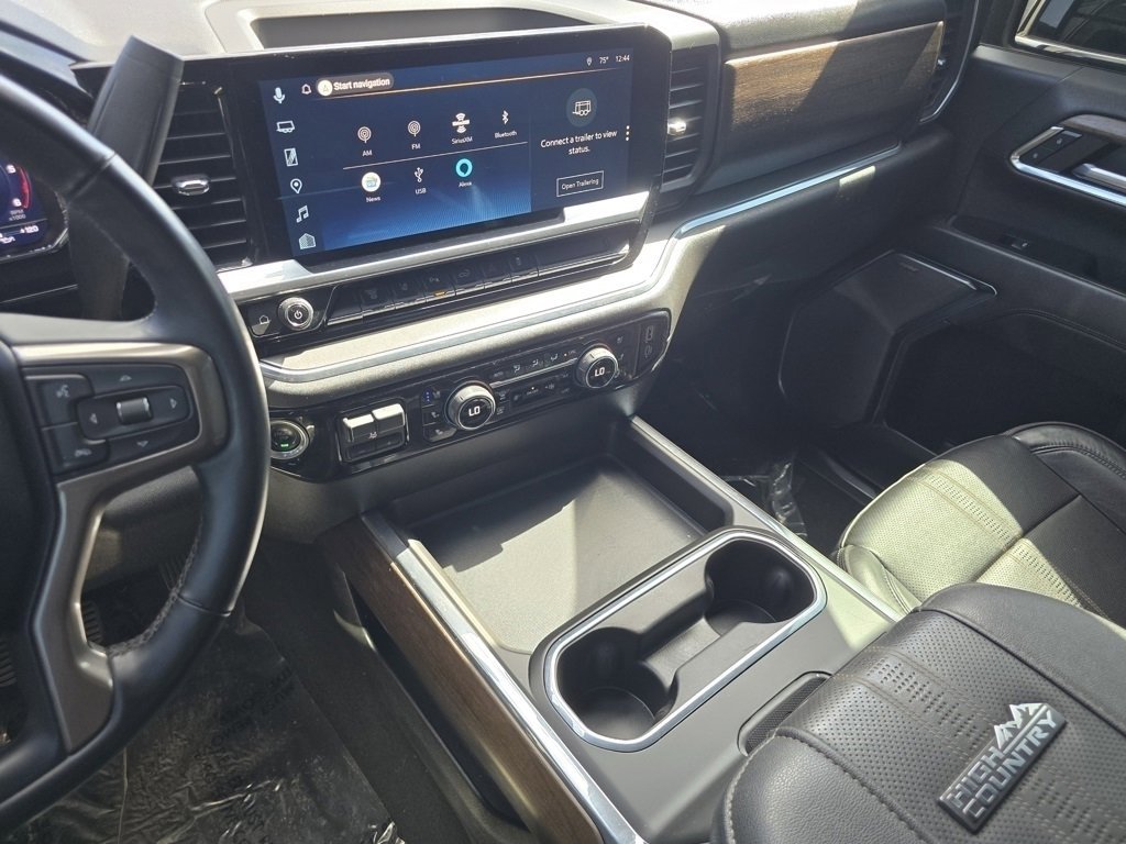 Used 2024 Chevrolet Silverado 3500 High Country AWD/4WD image 34