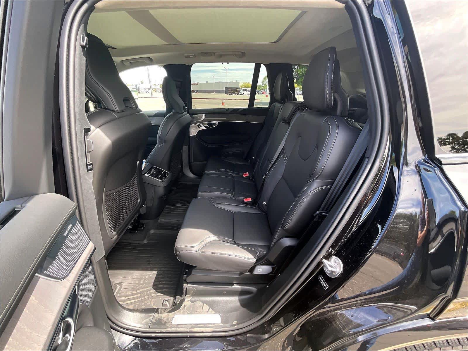 New 2027 Volvo XC90 B6 Ultra AWD/4WD image 12