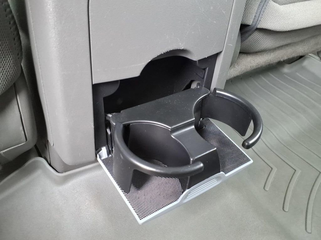 Used 2019 Nissan Frontier SV AWD/4WD image 13