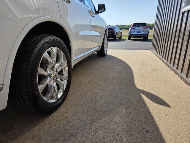 Used 2016 Dodge Durango Citadel w/ Premium Entertainment Group AWD/4WD image 11