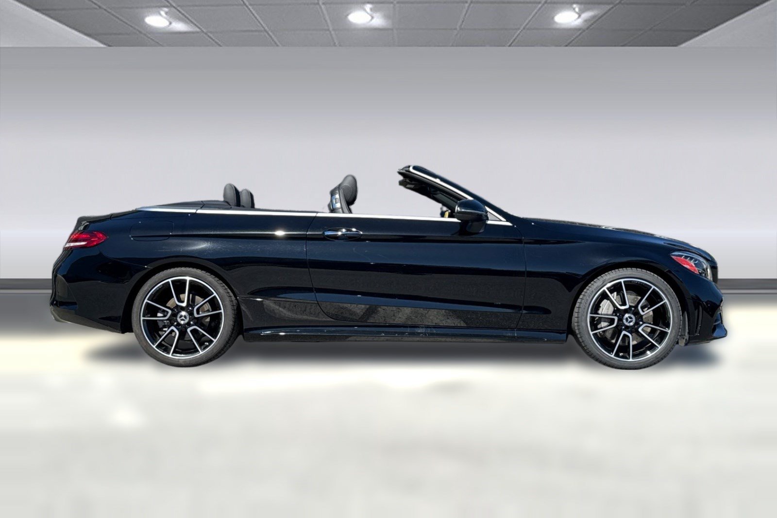 Used 2020 Mercedes-Benz C 300 Cabriolet image 8