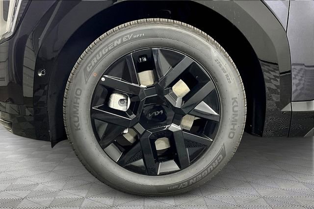 New 2026 Kia EV9 Land w/ Nightfall Edition Package image 12