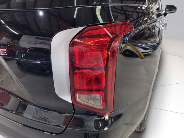 Used 2022 Hyundai Palisade SEL w/ Cargo Package image 15