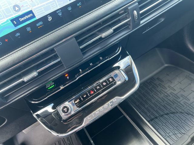 Used 2024 Lincoln Corsair AWD image 27