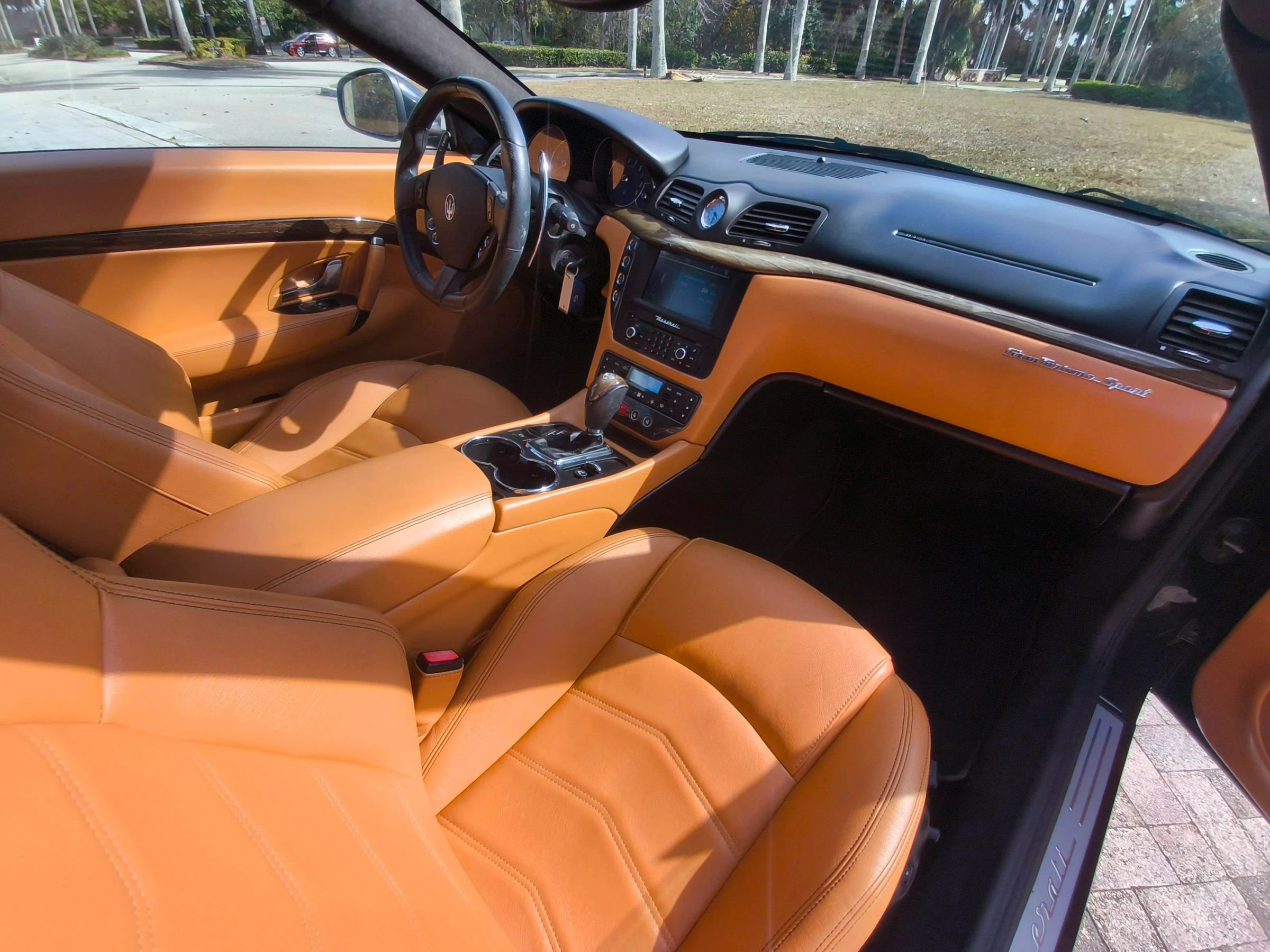 Used 2016 Maserati GranTurismo Sport image 31