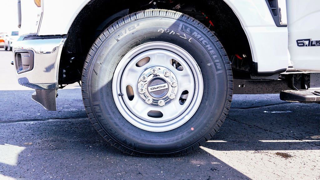 New 2025 Ford F250 XL w/ 360-Degree Camera Package image 23