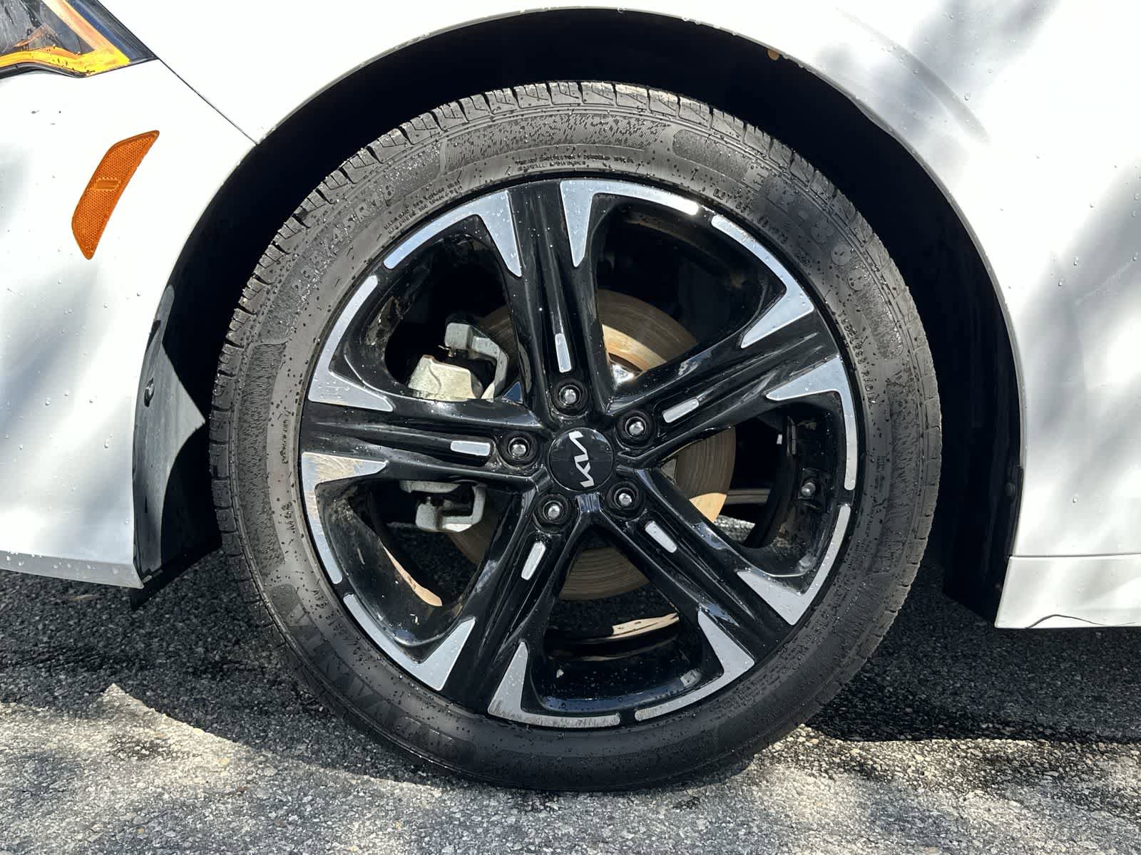 Used 2023 Kia K5 GT-Line w/ GT-Line Premium Package FWD image 14