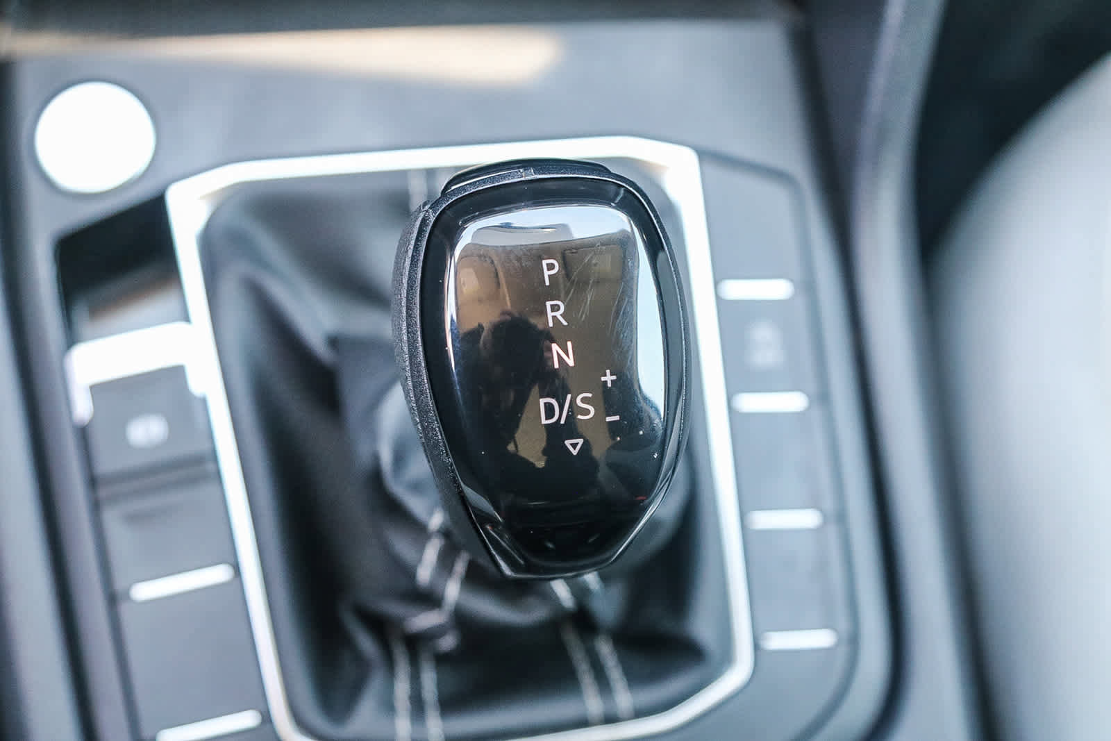 Used 2022 Volkswagen Taos S image 20