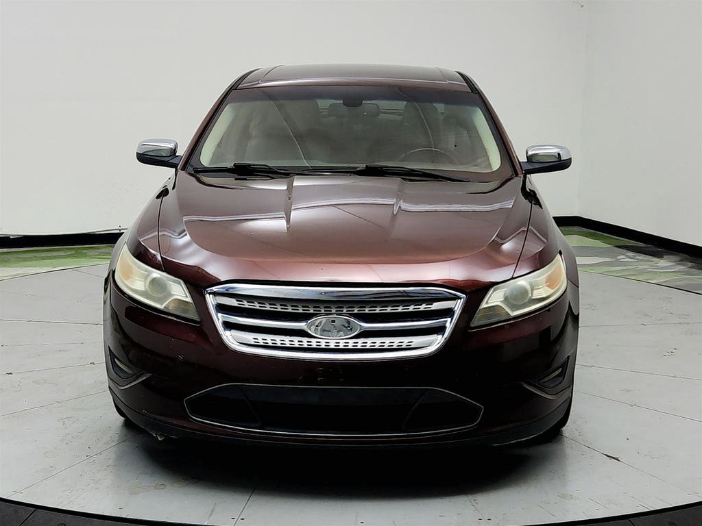Used 2010 Ford Taurus Limited FWD image 2