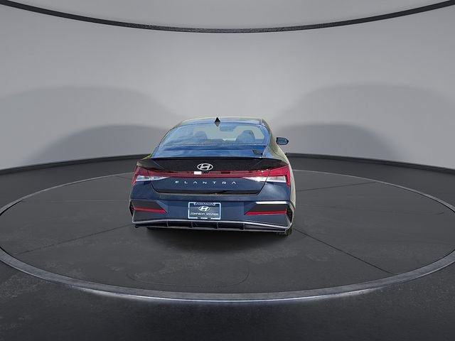New 2026 Hyundai Elantra SEL Sport Premium FWD image 7
