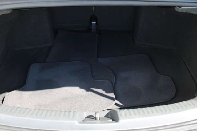 Used 2014 Volkswagen Beetle 2.5 image 29