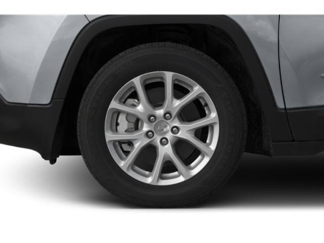 Used 2015 Jeep Cherokee Latitude AWD/4WD image 14