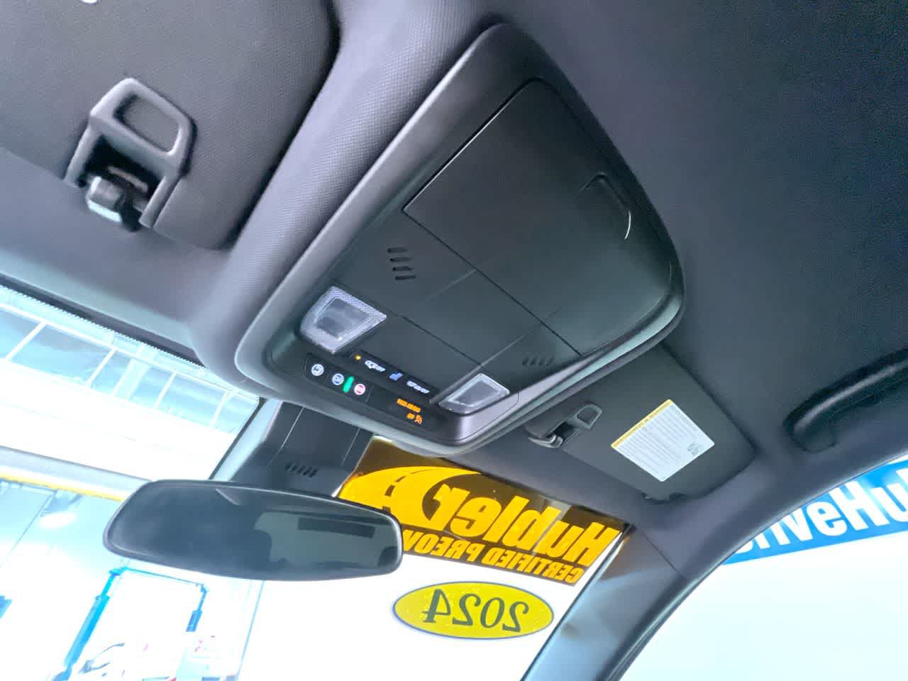 Used 2024 Chevrolet Equinox RS w/ LPO, Floor Liner Package FWD image 32
