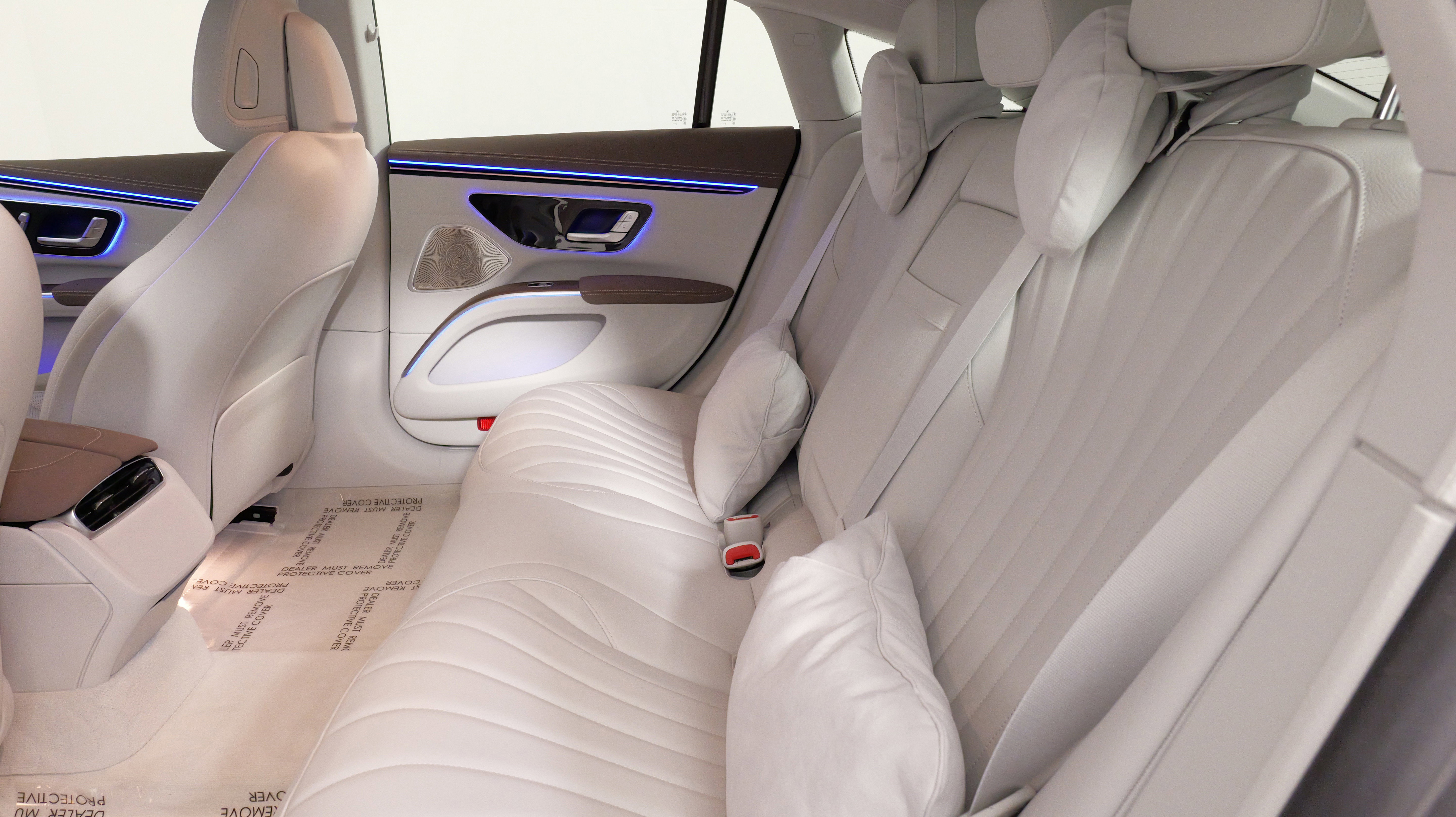 Used 2023 Mercedes-Benz EQS 580 4MATIC Sedan image 40